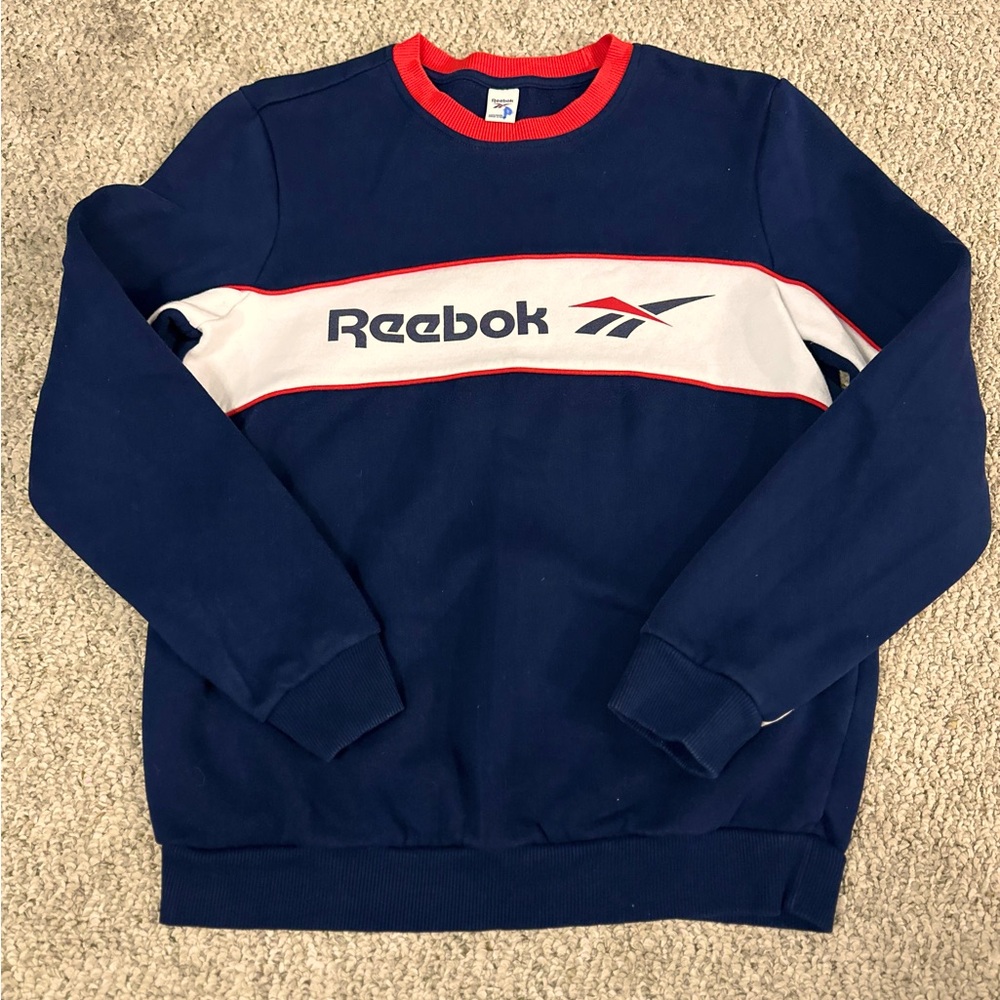 Cl F Linear Crew - Women’s Medium Reebok Crew Neck Sweater